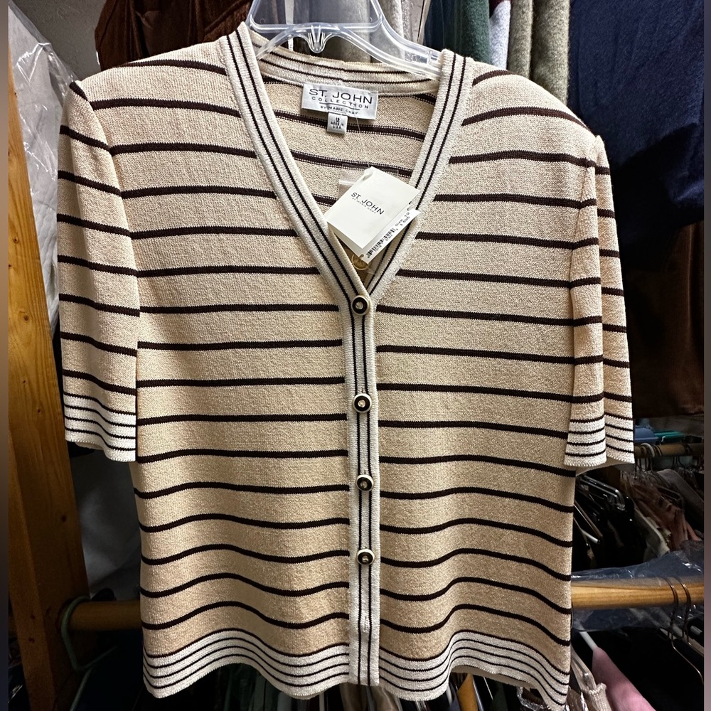 St. John Collection by Marie Gray short sleeve sweater women’s size 12